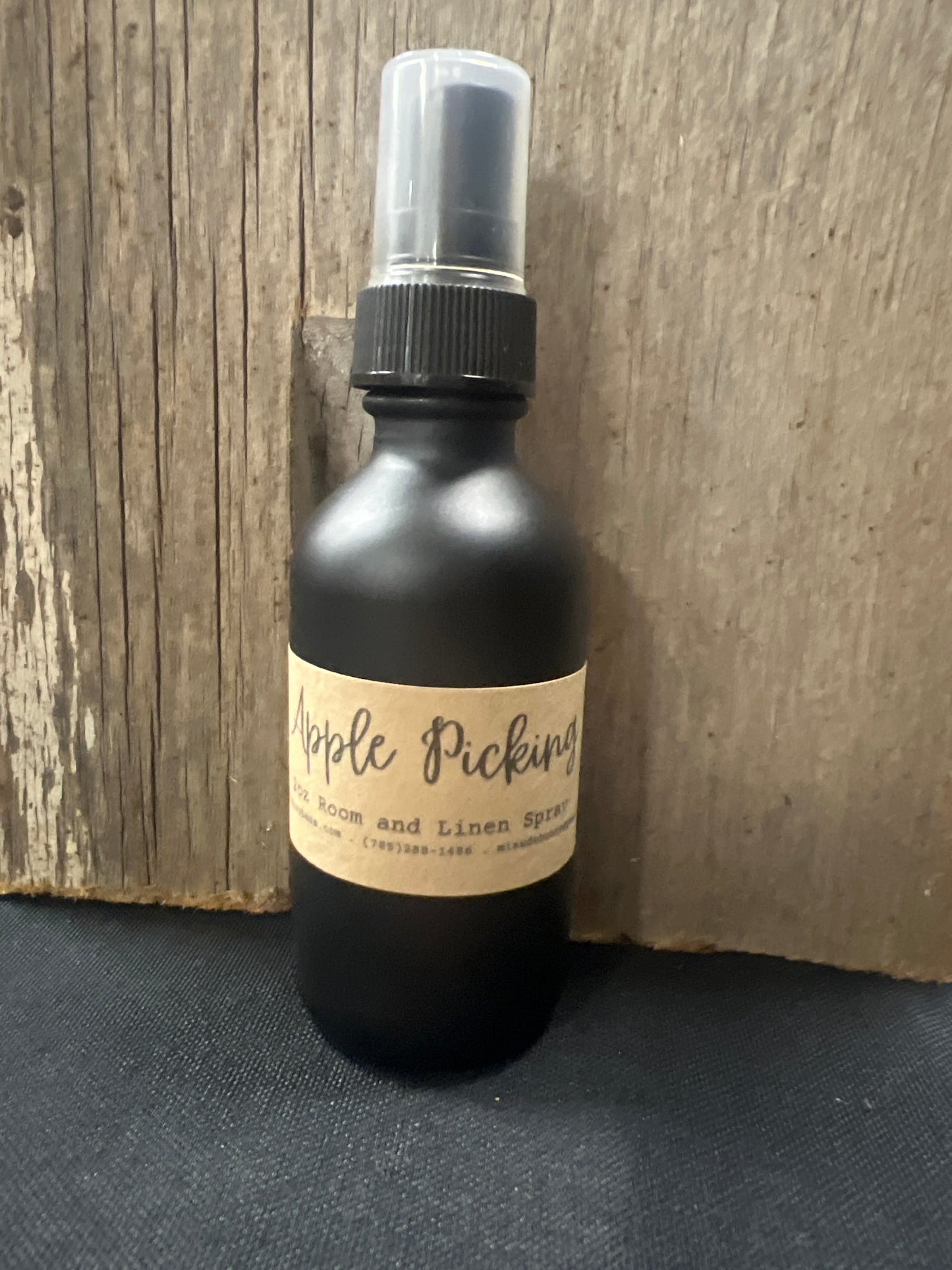 Apple Picking Room Spray